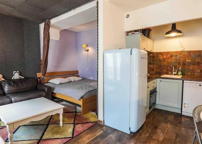 With Cinema@paris Chatelet Париж